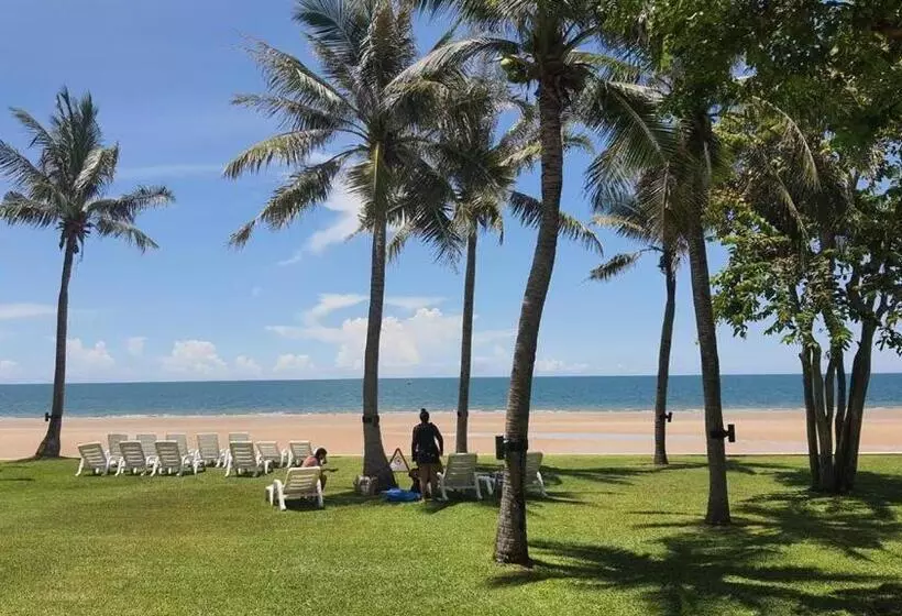 Marrakesh Hua Hin Resort & Spa