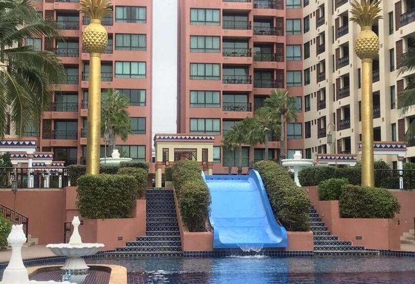 Marrakesh Hua Hin Resort & Spa