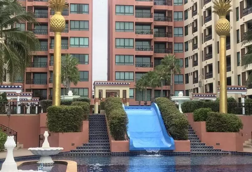 Marrakesh Hua Hin Resort & Spa