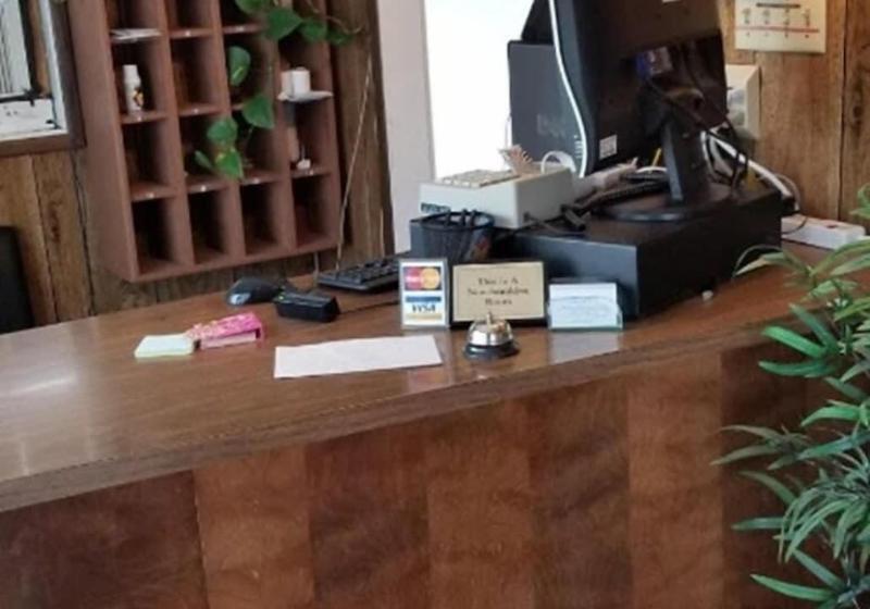 汽车旅馆  Modoc Inn