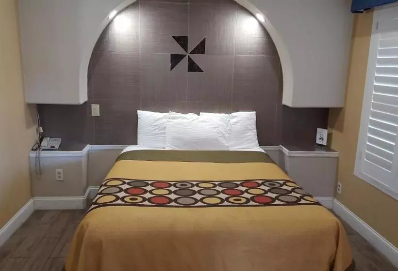 Мотель Reedley Inn