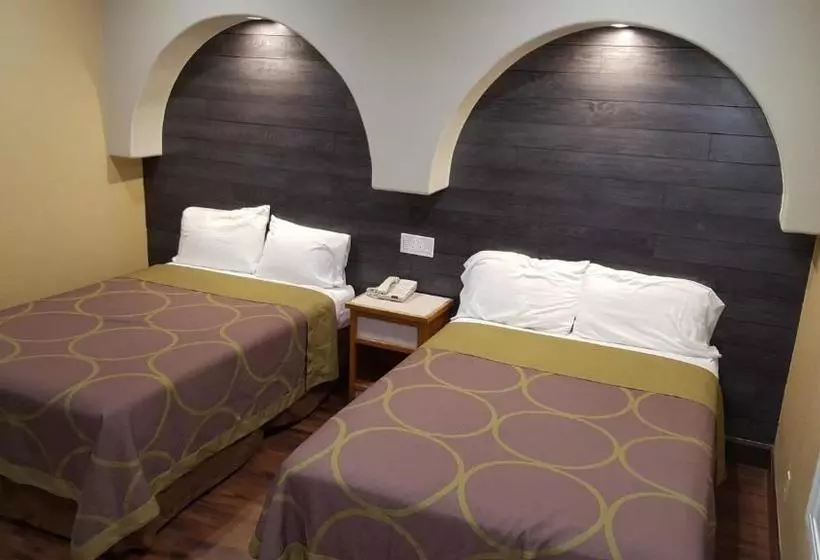 Мотель Reedley Inn