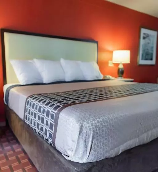 汽车旅馆 Spencer Inn And Suites