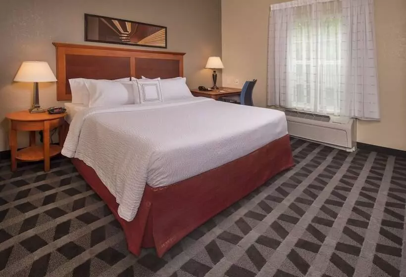 Towneplace Suites By Marriott Clinton At Joint Base Andrews