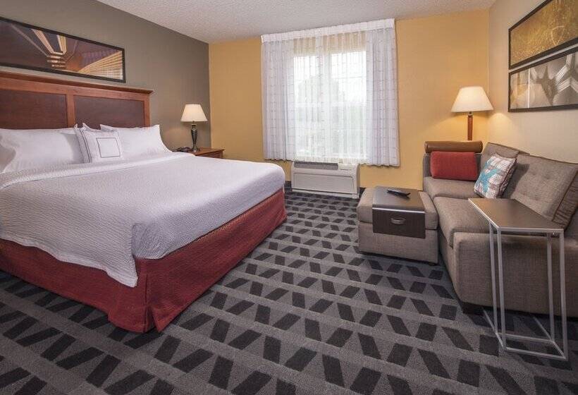 Towneplace Suites By Marriott Clinton At Joint Base Andrews