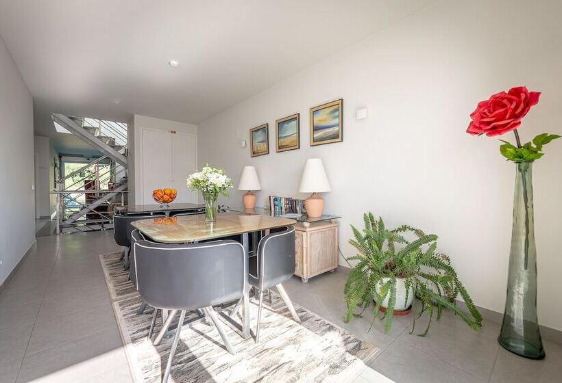 הוסטל Boutique & Villas Boliqueime