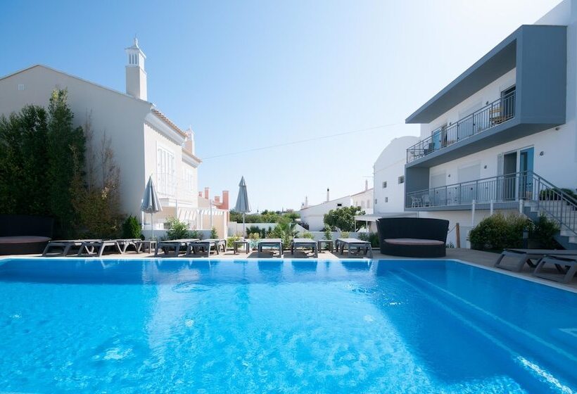 הוסטל Boutique & Villas Boliqueime