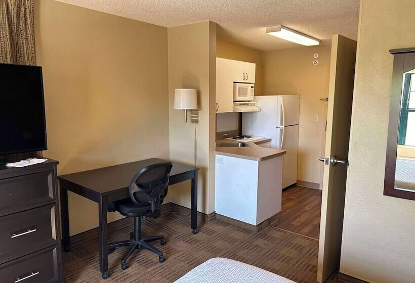 Suburban Studios Columbus Bradley Park