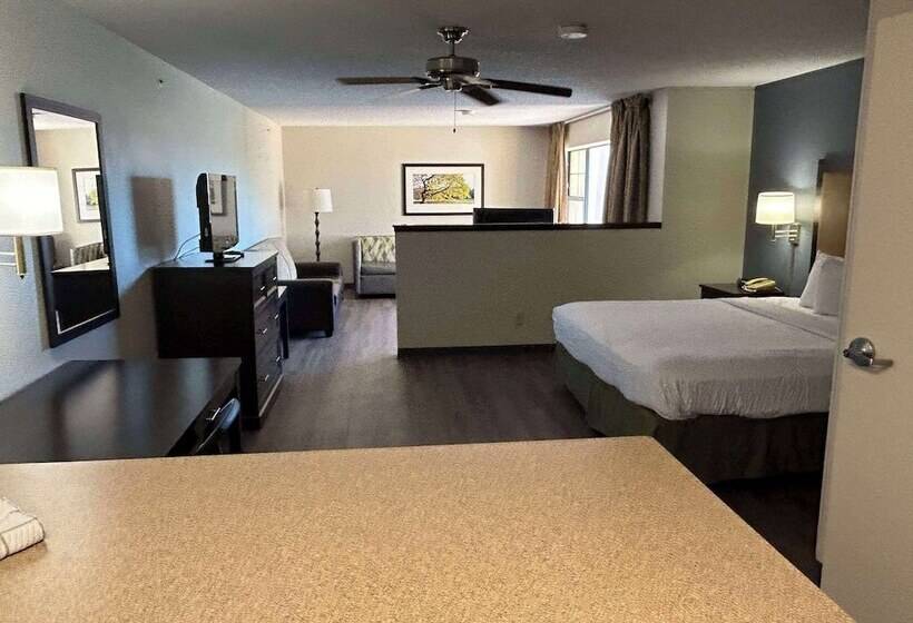 Suburban Studios Columbus Bradley Park