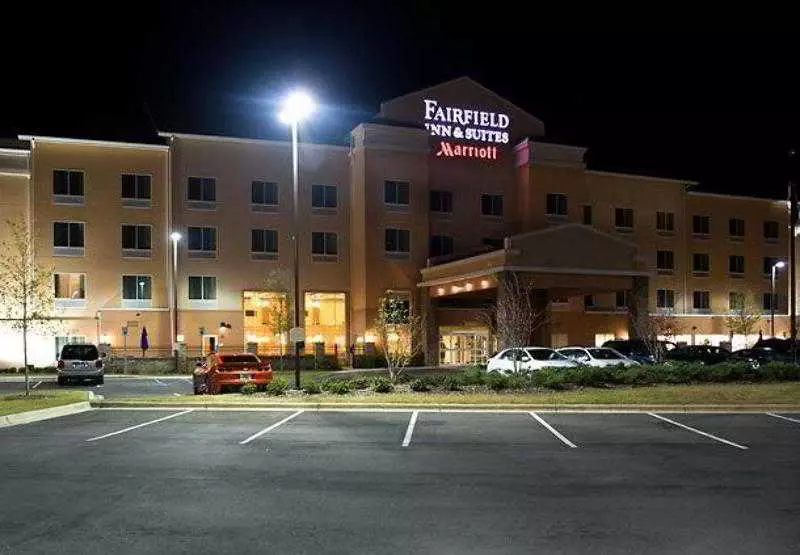 Fairfield Inn And Suites By Marriott Birmingham Pelham/i 65