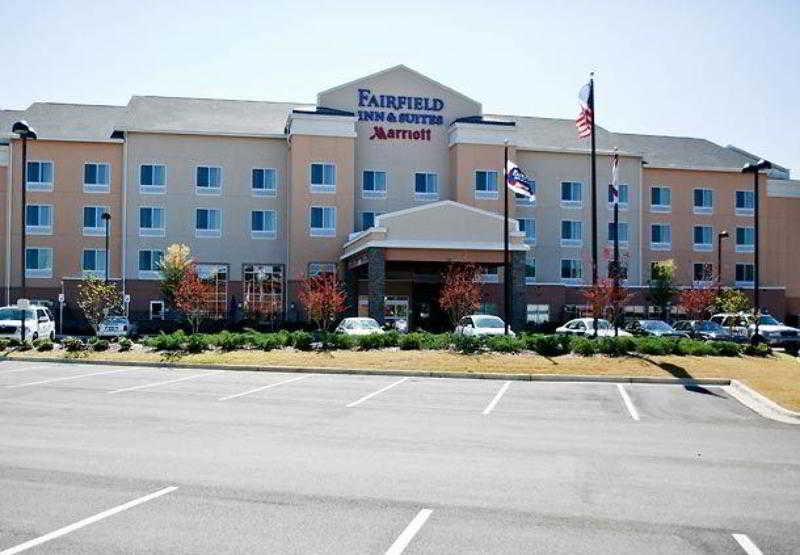Fairfield Inn And Suites By Marriott Birmingham Pelham/i 65