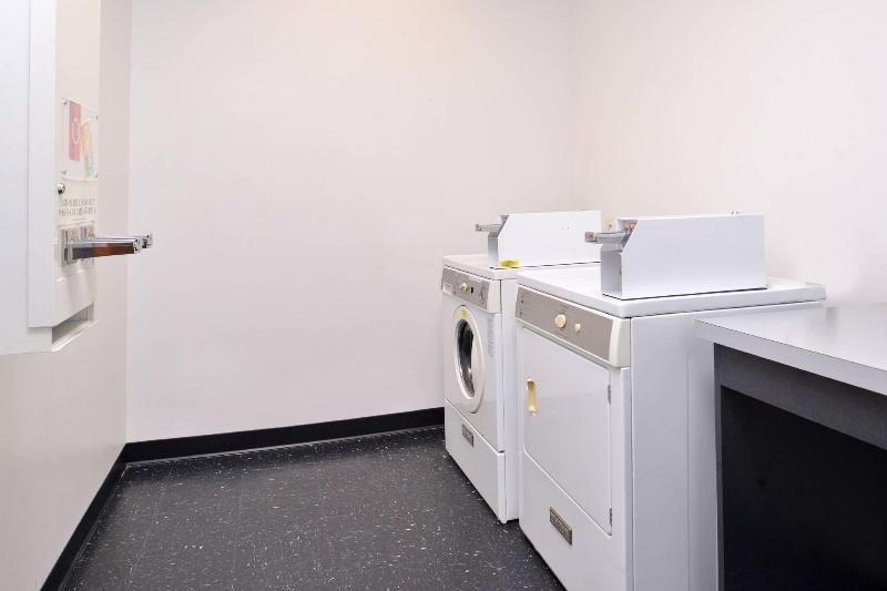 Fairfield Inn And Suites By Marriott Birmingham Pelham/i 65