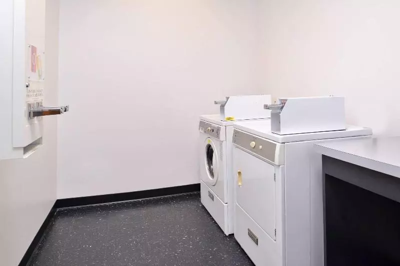 Fairfield Inn And Suites By Marriott Birmingham Pelham/i 65