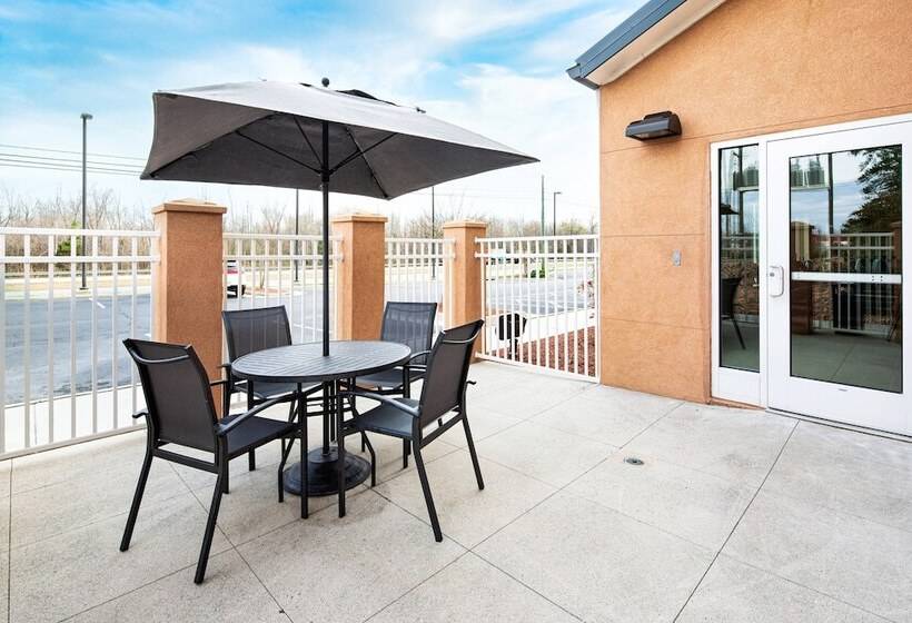 Fairfield Inn And Suites By Marriott South Boston