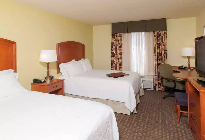 Hampton Inn Macomb