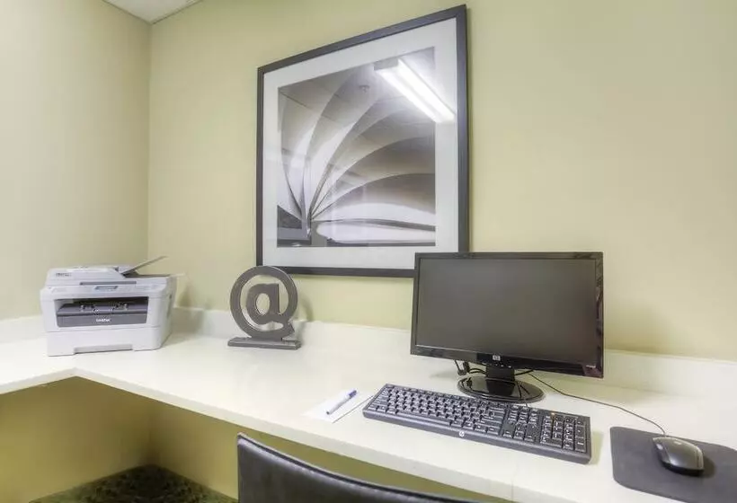 בית מלון כפרי Candlewood Suites Mooresville Lake Norman, An Ihg