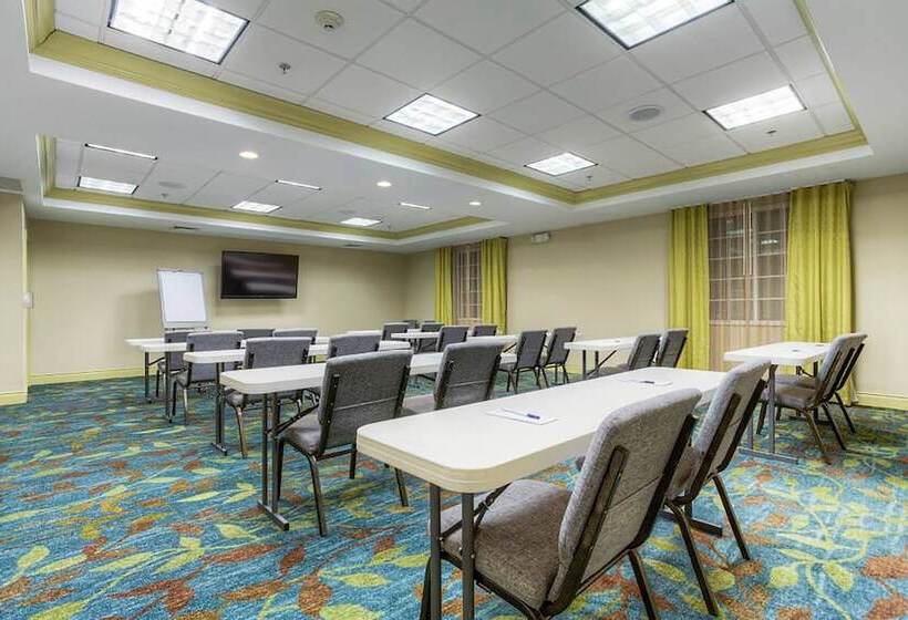 فندق Candlewood Suites   Mooresville Lake Norman, An Ihg