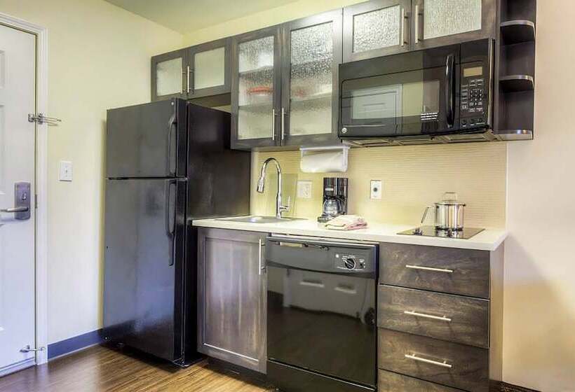 فندق Candlewood Suites   Mooresville Lake Norman, An Ihg