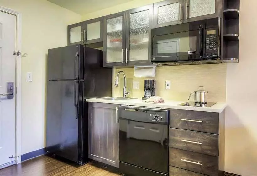 בית מלון כפרי Candlewood Suites Mooresville Lake Norman, An Ihg