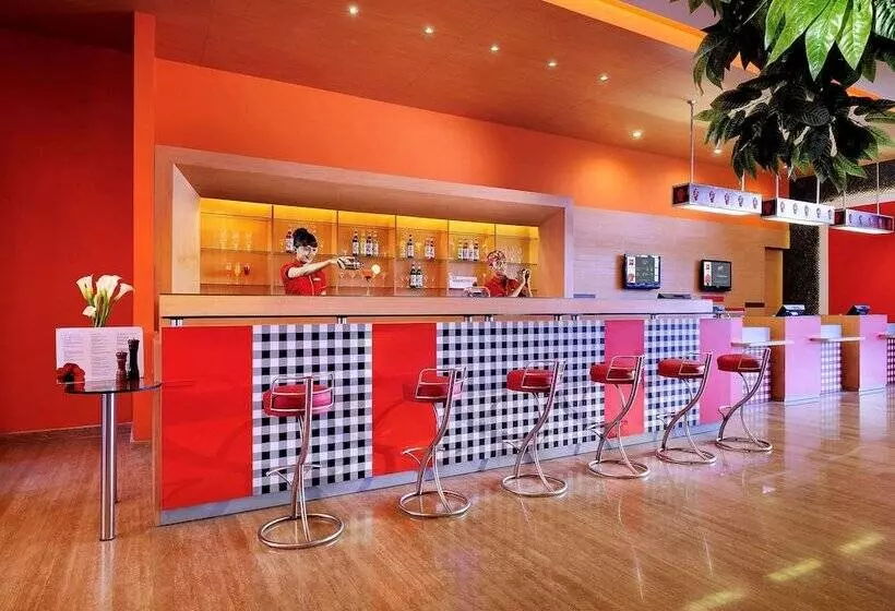 ホテル Ibis Bali Kuta