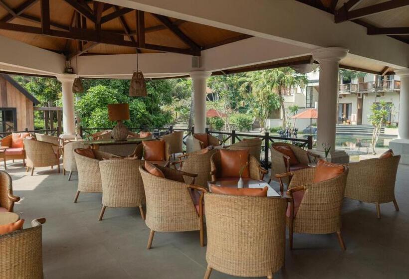 酒店 Novus Giri Resort & Spa