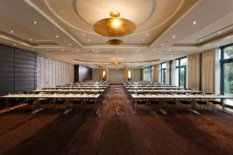 Parkhotel Stuttgart Messe Airport