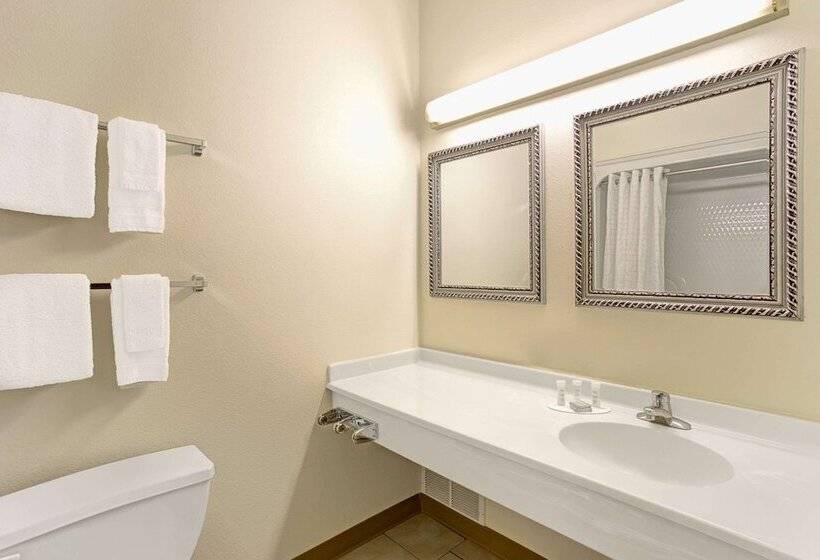 酒店 Super 8 By Wyndham Gurnee