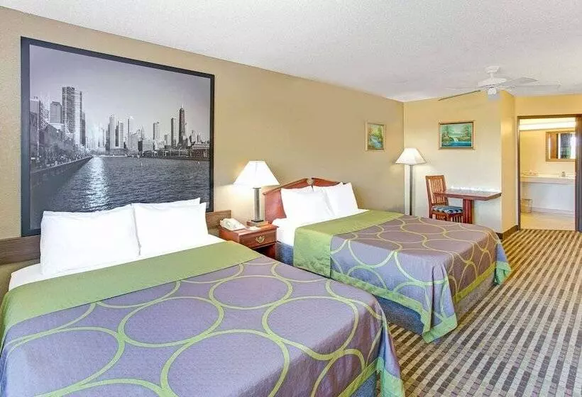 ホテル Super 8 By Wyndham Gurnee