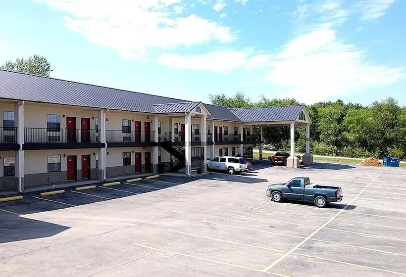 호텔 Hiway Inn Express Kiowa