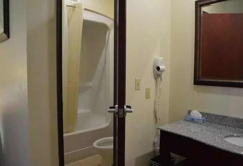 호텔 Hiway Inn Express Kiowa