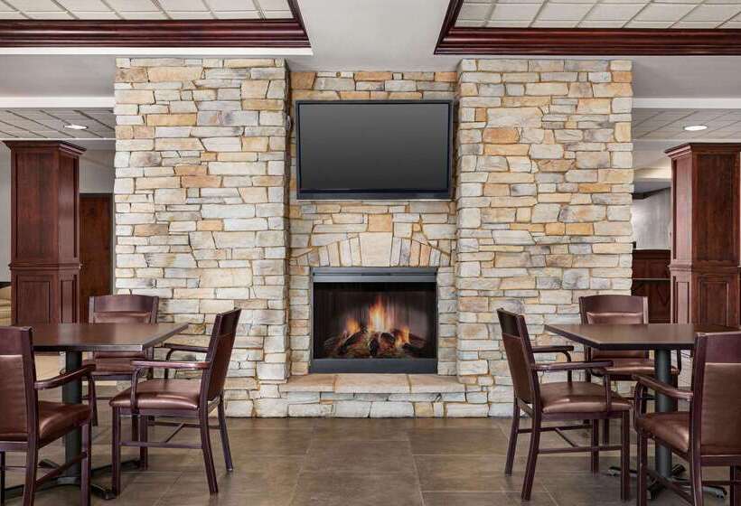 فندق Wingate By Wyndham Southport