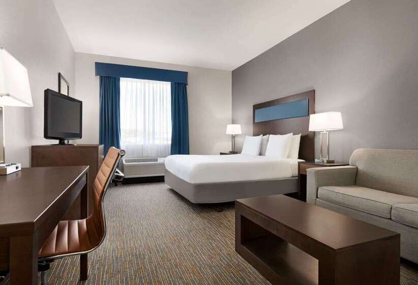 فندق Wingate By Wyndham Southport