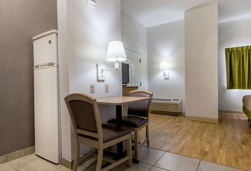 Studio 6lafayette, La  Broussard