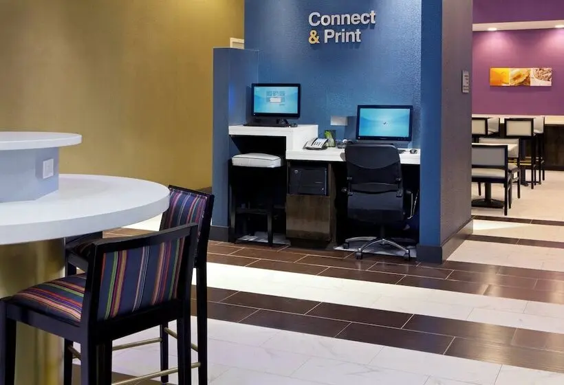 Fairfield Inn & Suites New York Queens/queensboro Bridge