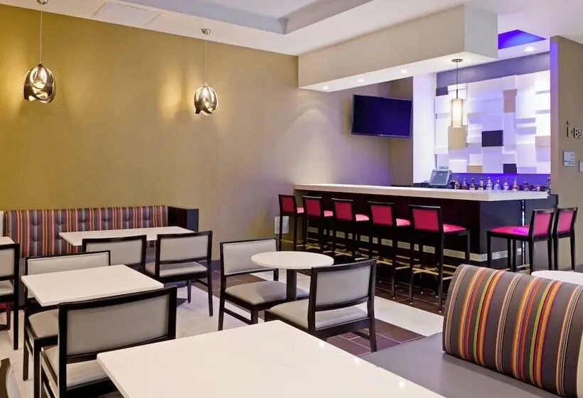 Fairfield Inn & Suites New York Queens/queensboro Bridge