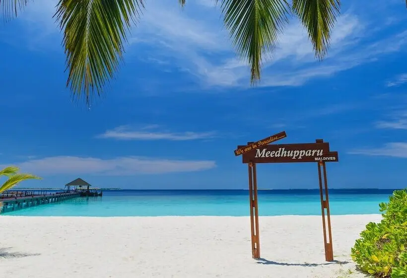 هتل Adaaran Select Meedhupparu