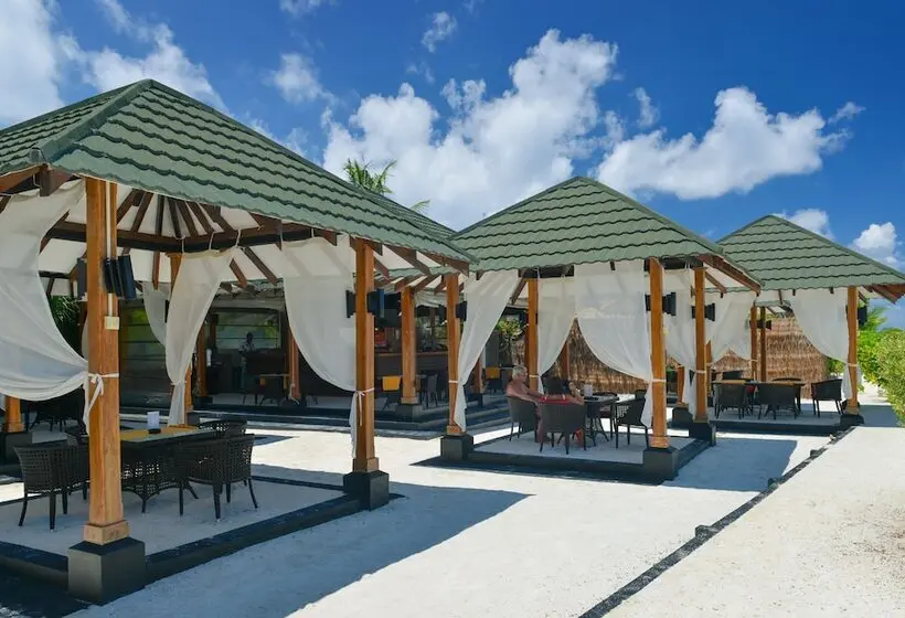 هتل Adaaran Select Meedhupparu