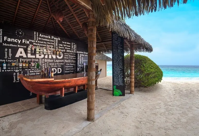 هتل Adaaran Select Meedhupparu