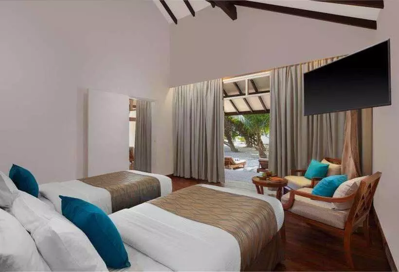 هتل Adaaran Select Meedhupparu