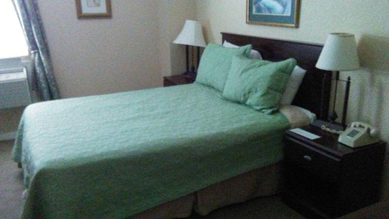 Athens Hotel & Suites