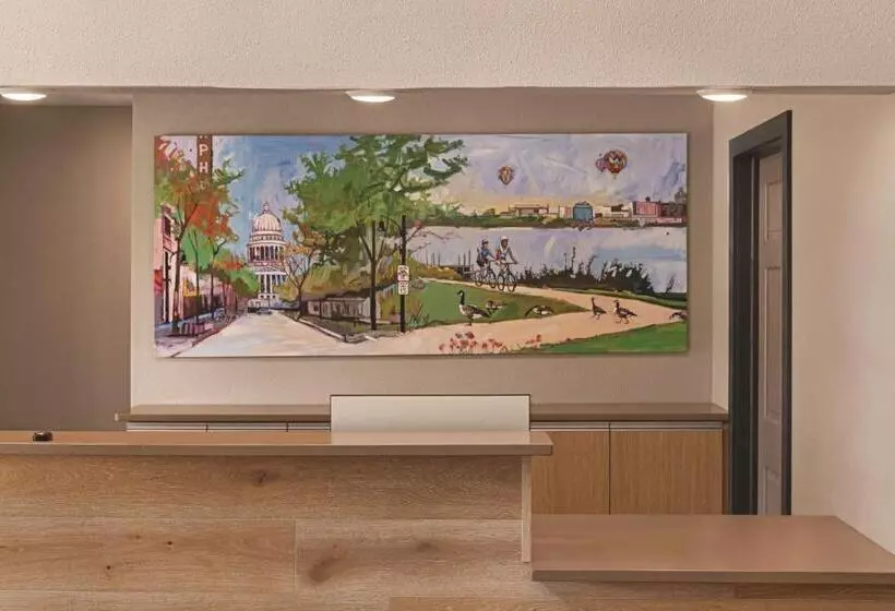 ホテル Country Inn & Suites By Radisson, Madison, Wi