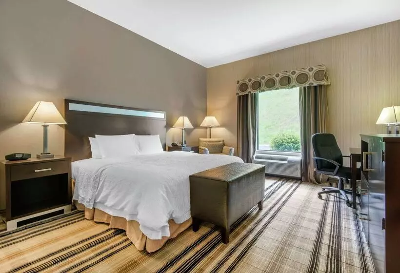 ホテル Hampton Inn Meadville