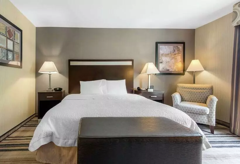 ホテル Hampton Inn Meadville