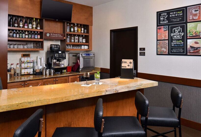 ホテル Hyatt Place Garden City