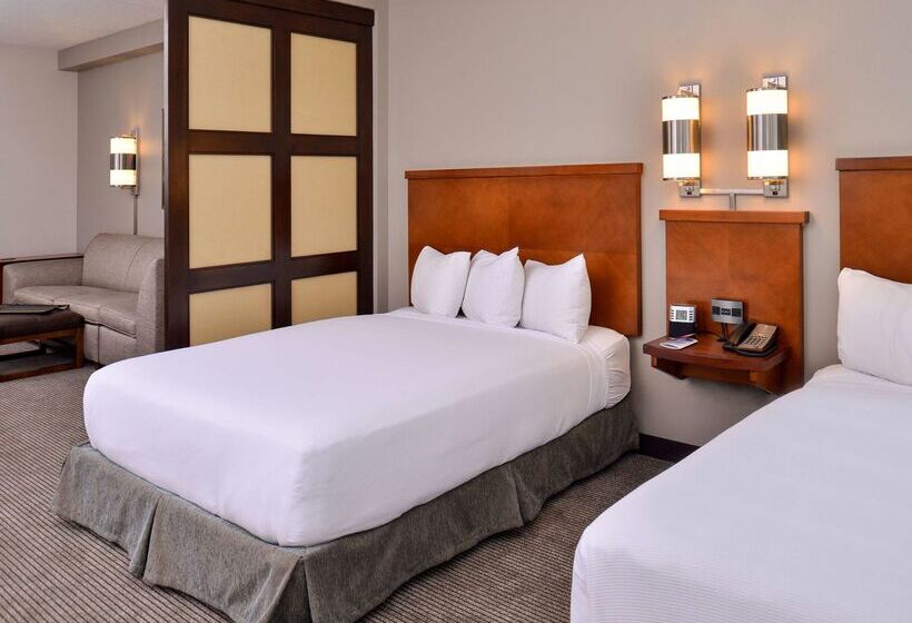 ホテル Hyatt Place Garden City