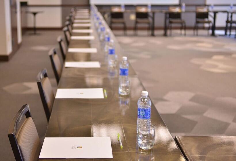 ホテル Hyatt Place Garden City