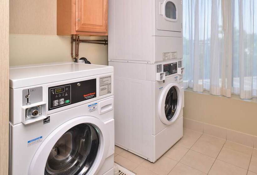 ホテル Hyatt Place Garden City