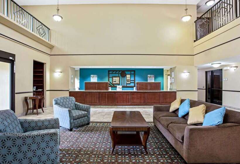 酒店 La Quinta By Wyndham Pcb Pier Park Area