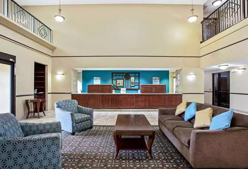 酒店 La Quinta By Wyndham Pcb Pier Park Area