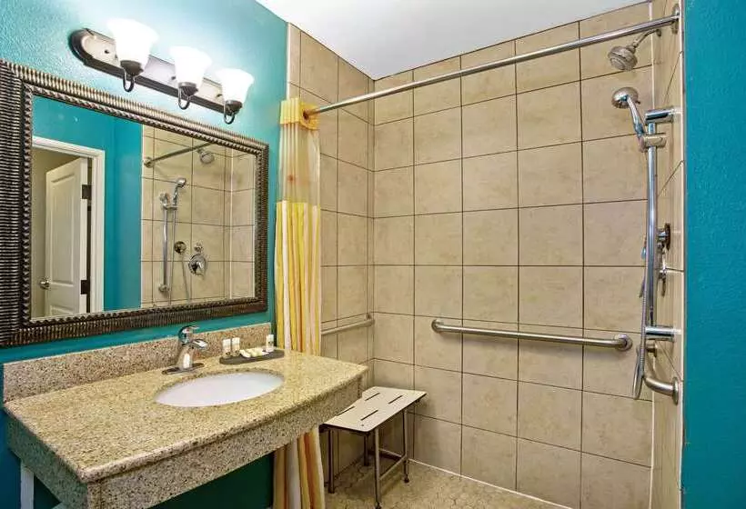 酒店 La Quinta By Wyndham Pcb Pier Park Area